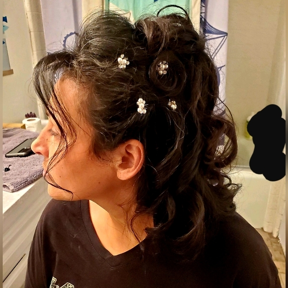 Bridal Hair Pins - Picture 5 of 7